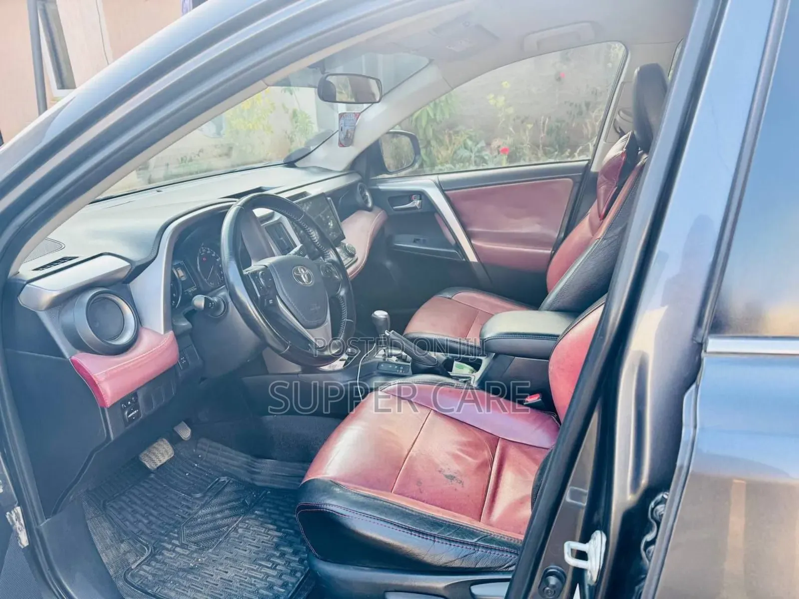 Toyota RAV4 2016 Gray