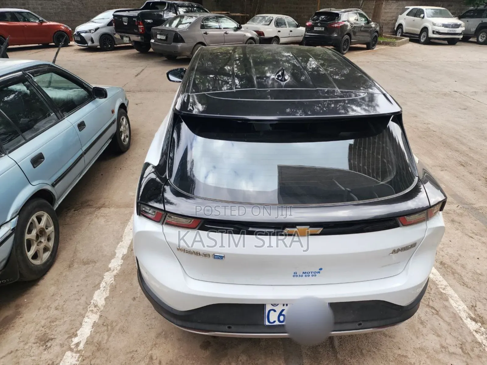 Chevrolet Menlo 61.1 kWh FWD 2023 White