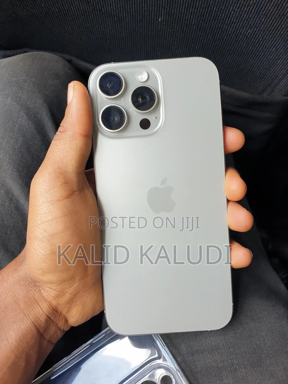 New Apple iPhone 16 Pro Max 256 GB Silver