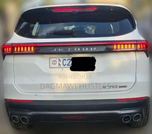 Jetour X70 Plus 2022 White