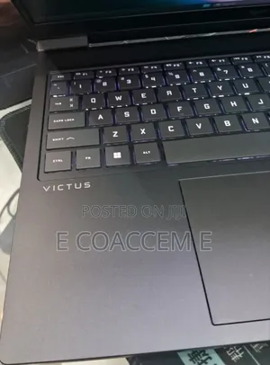New Laptop HP Victus 15 16GB Intel Core i7 SSD 1T
