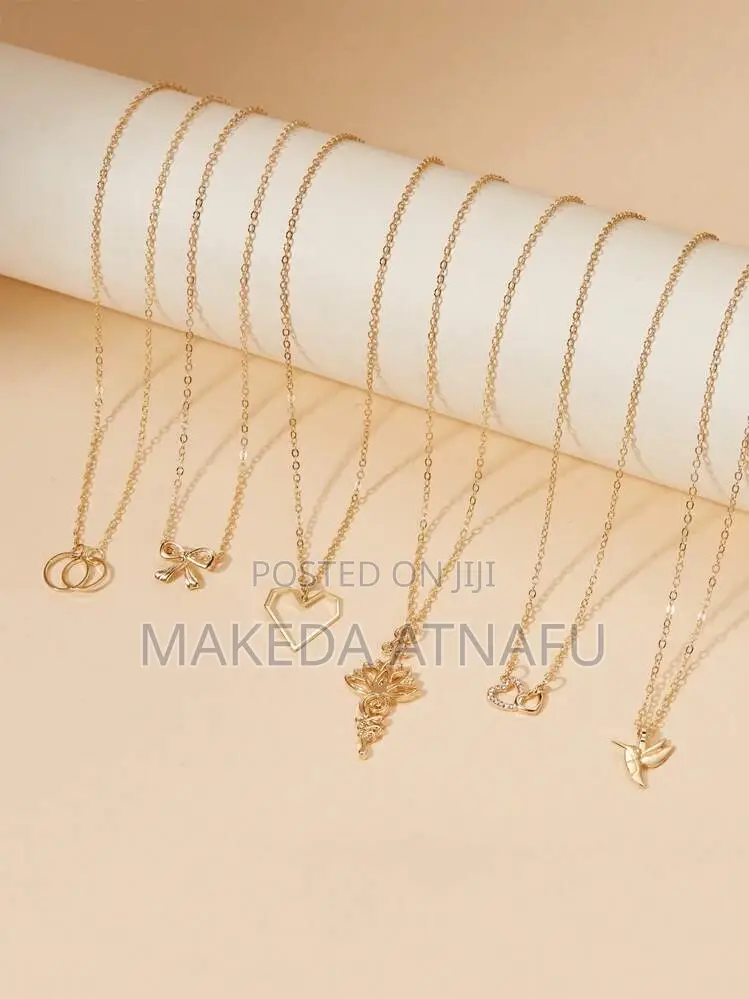 6 Pieces Necklaces