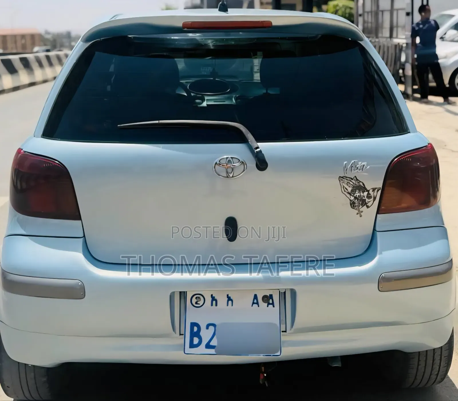 Toyota Vitz 2004 Blue