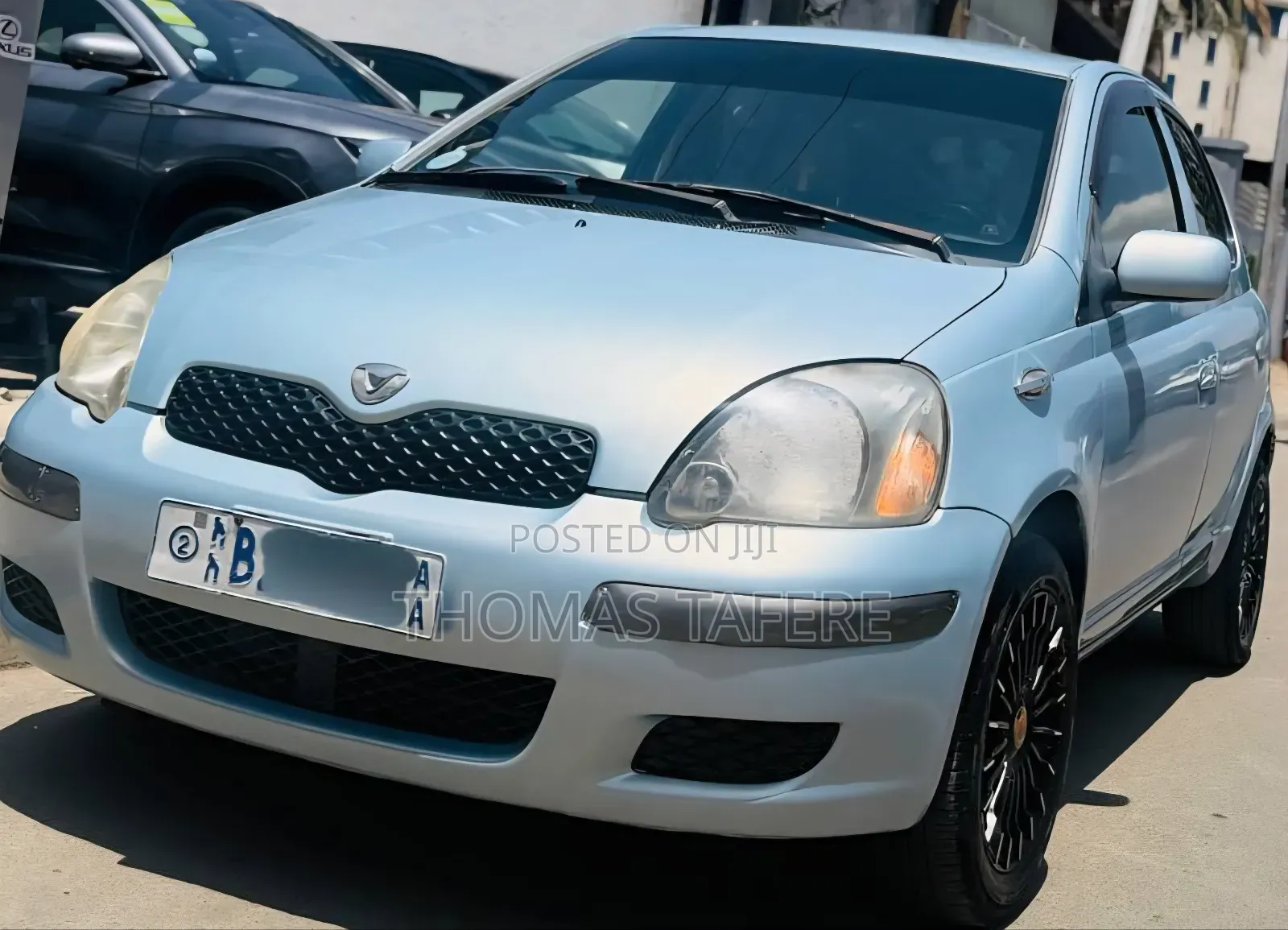 Toyota Vitz 2004 Blue