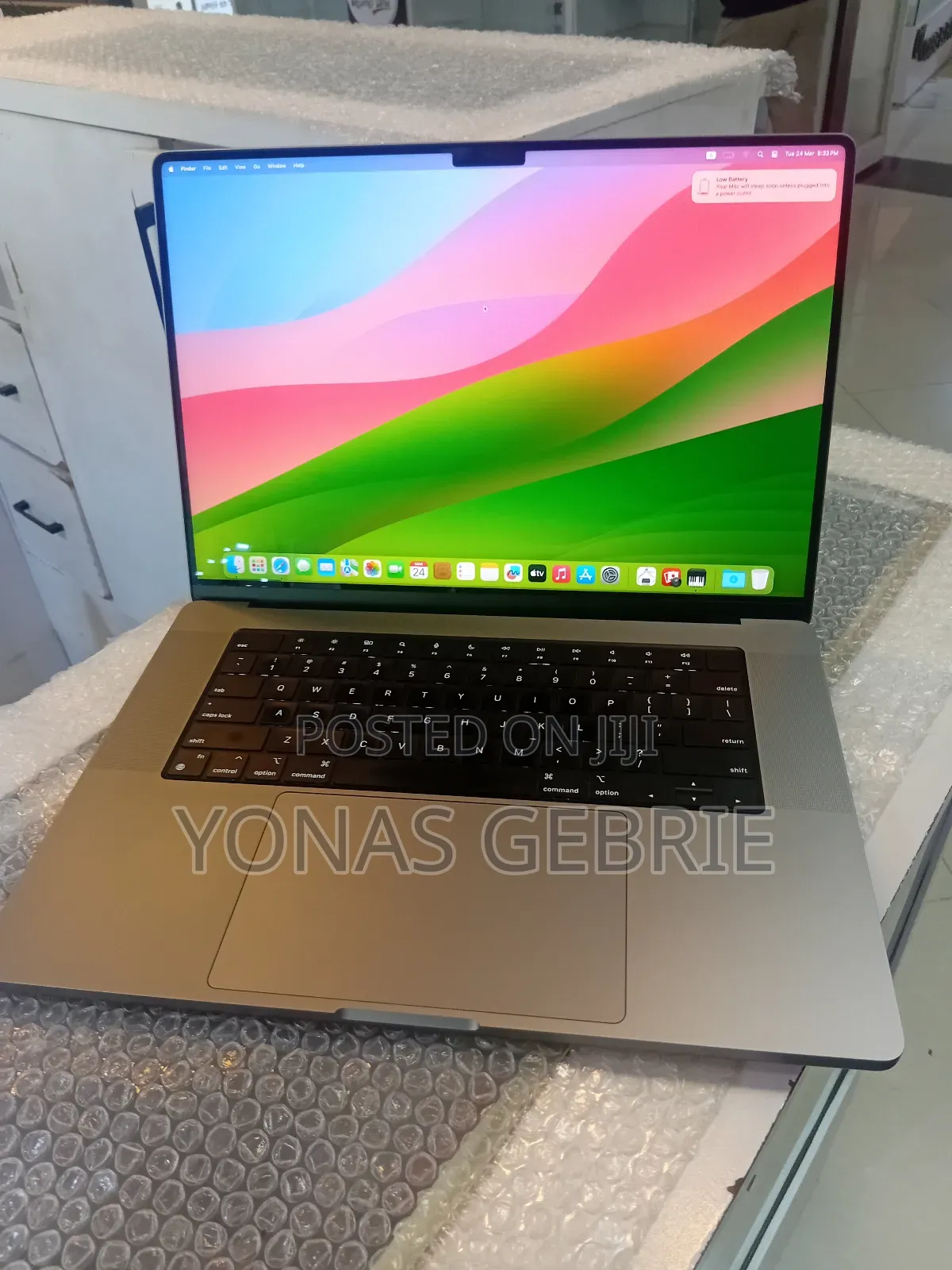 New Laptop Apple MacBook Pro M1 32GB Apple M1 Pro SSD 1T