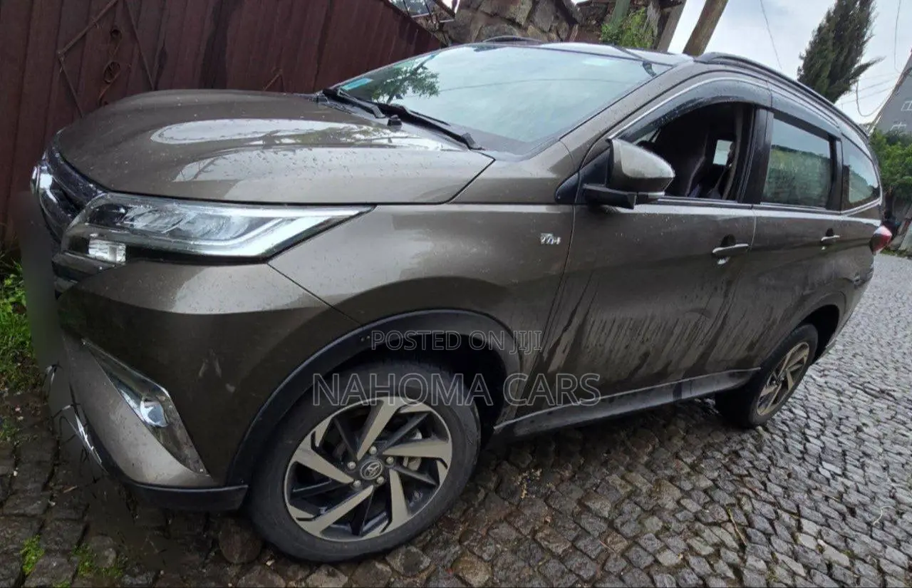 Toyota Rush 2021 Brown