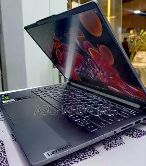 New Laptop Lenovo IdeaPad 1 32GB Intel Core i7 SSD 512GB