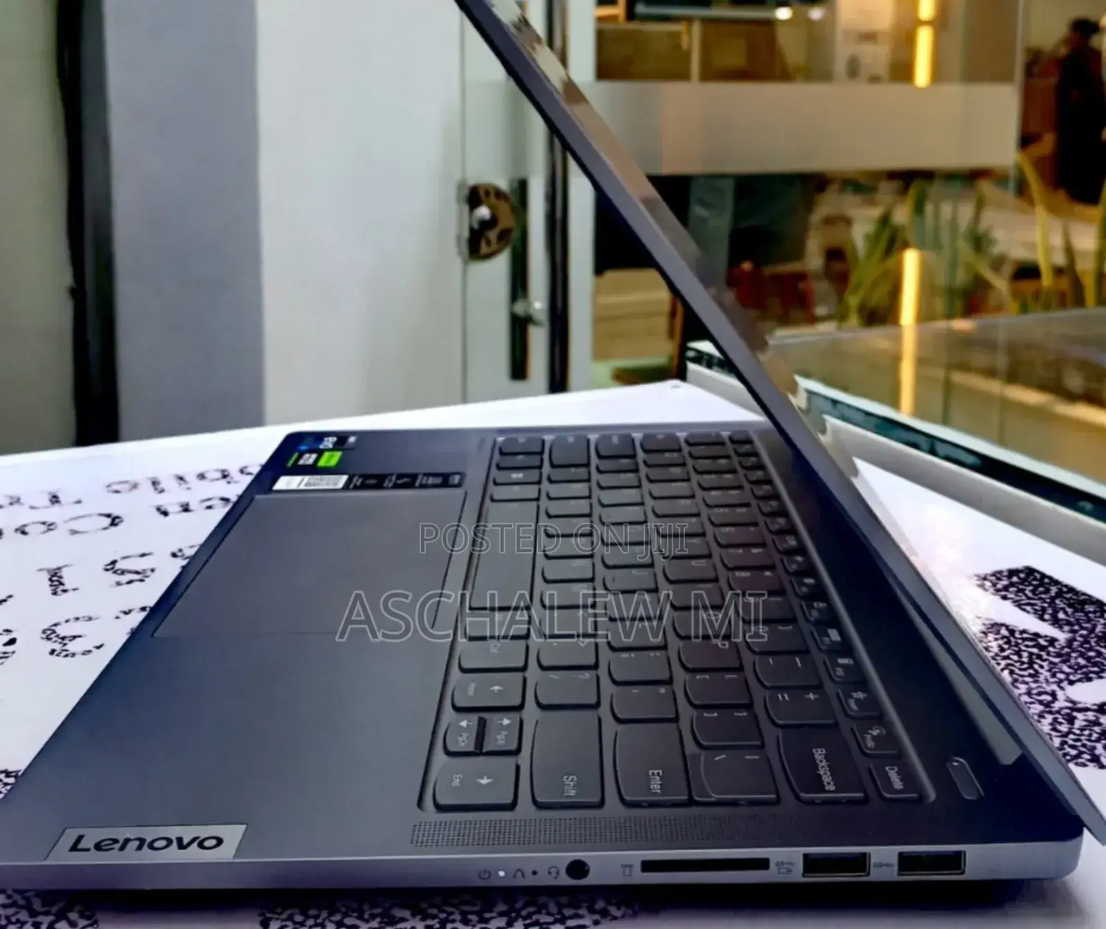 New Laptop Lenovo IdeaPad 1 32GB Intel Core i7 SSD 512GB