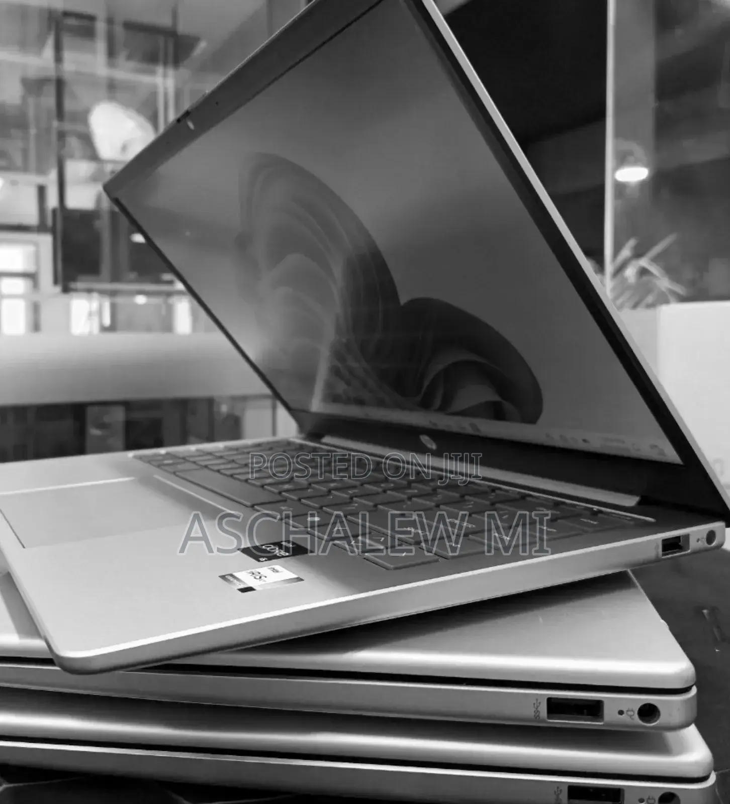 New Laptop HP Stream Notebook 16GB Intel Core i5 SSD 512GB