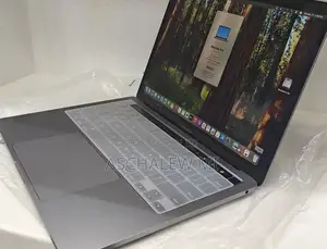 New Laptop Apple MacBook Pro M1 8GB Apple M1 SSD 256GB