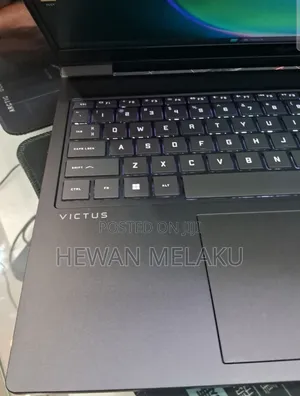 New Laptop HP Victus 16 16GB Intel Core i7 SSD 1T
