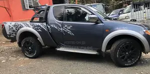 Mitsubishi L200 2007 Gray