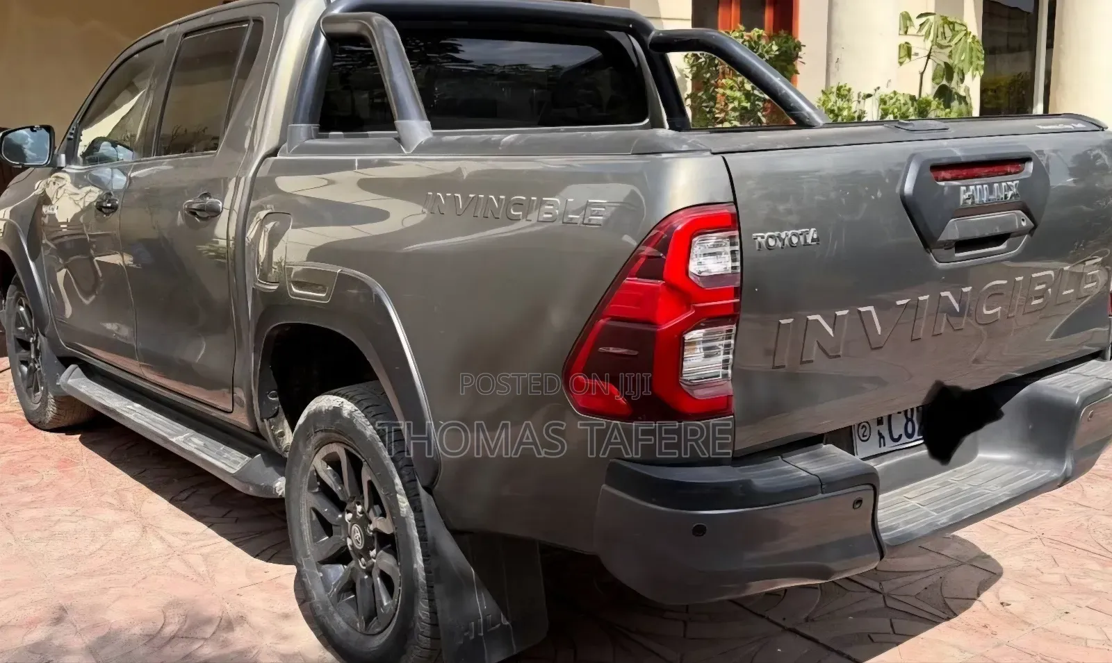 Toyota Hilux 2022 Beige