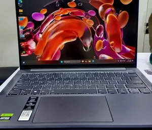 New Laptop Lenovo 16GB Intel Core i7 SSD 512GB