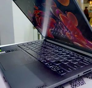 New Laptop Lenovo 16GB Intel Core i7 SSD 512GB