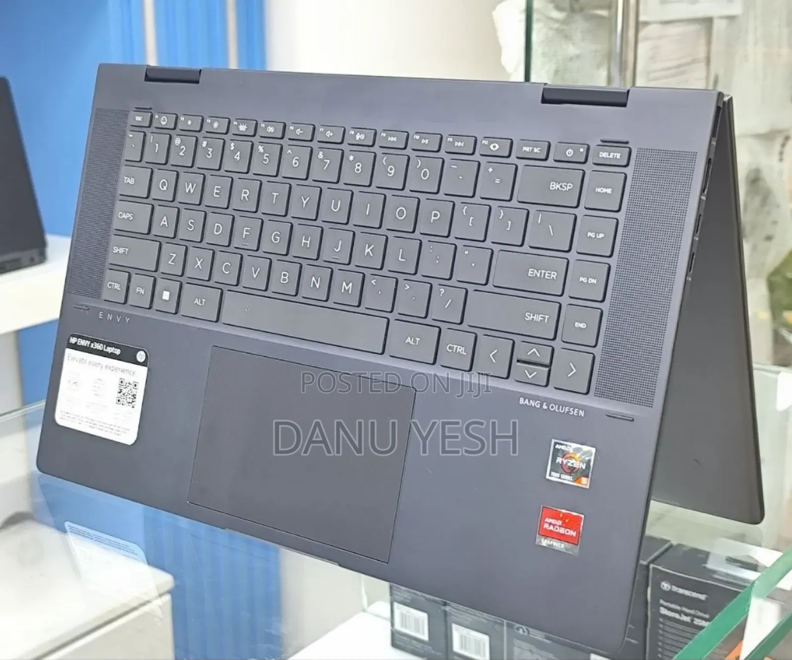 New Laptop HP Envy x360 8GB AMD Ryzen 5 SSD 512GB