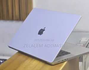 New Laptop Apple MacBook Pro M1 32GB Apple M1 Pro SSD 512GB