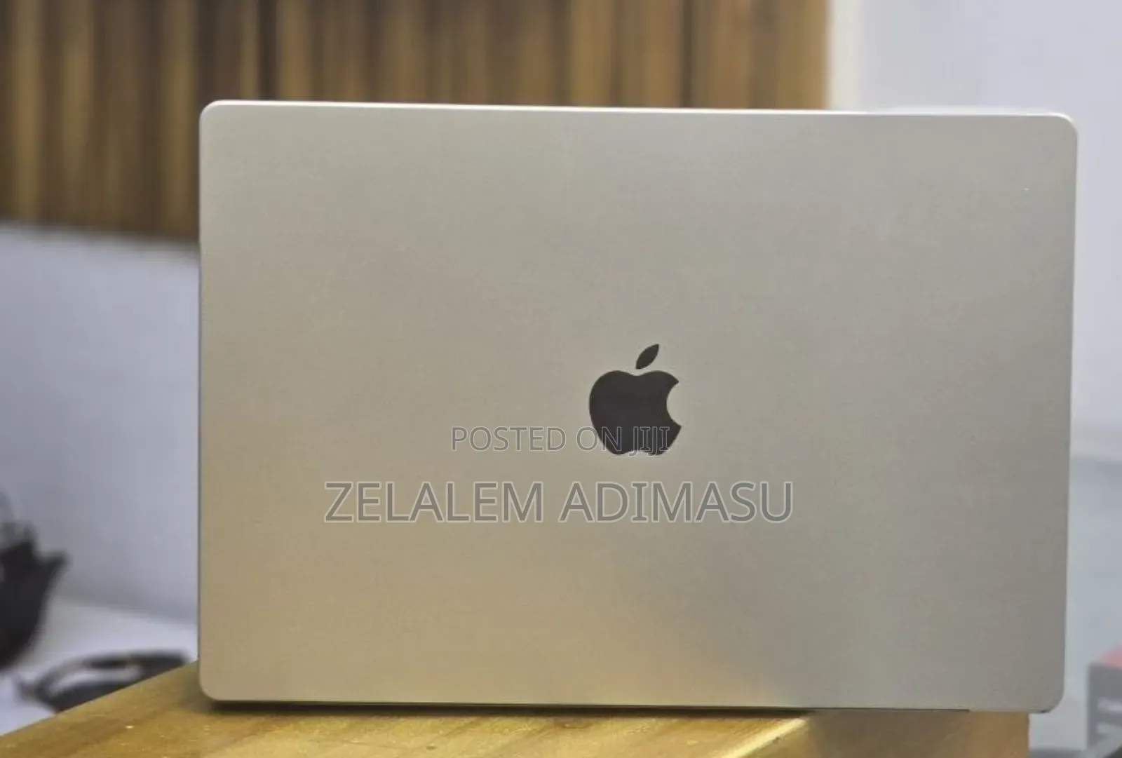 New Laptop Apple MacBook Pro M1 32GB Apple M1 Pro SSD 512GB
