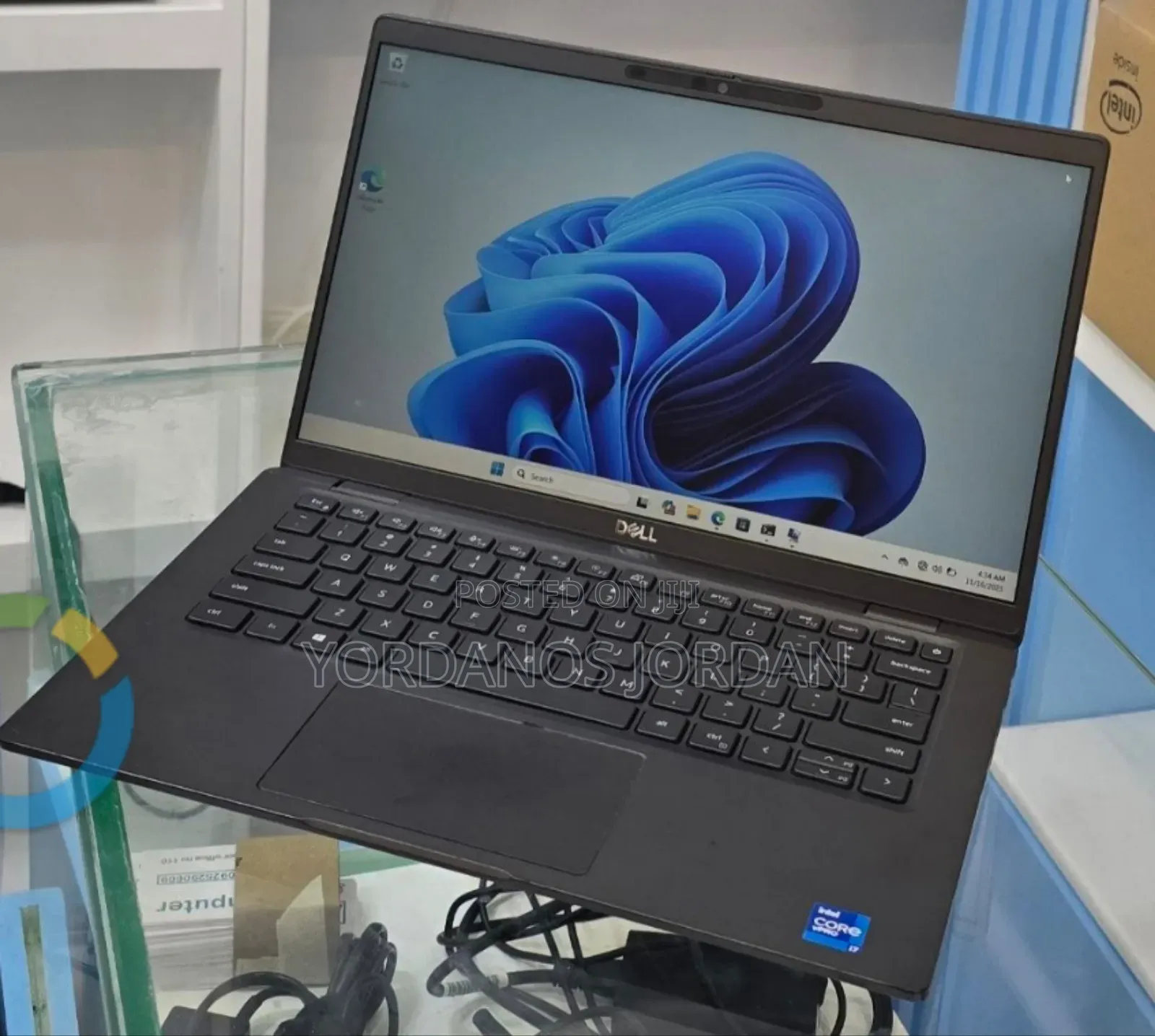 New Laptop Dell Latitude 7420 32GB Intel Core i7 SSD 512GB