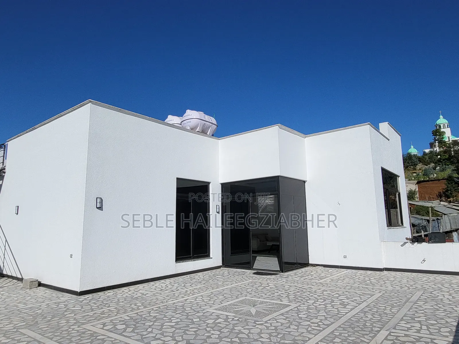 Furnished 2bdrm House in Yeka for rent