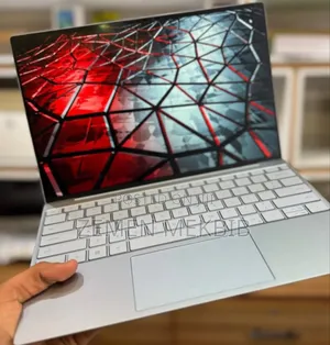 New Laptop Dell XPS 15 8GB Intel Core i5 SSD 256GB
