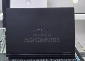 New Laptop HP Omen 16 16GB Intel Core i9 SSD 1T