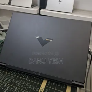 New Laptop HP Victus 16 16GB Intel Core i7 SSD 1T