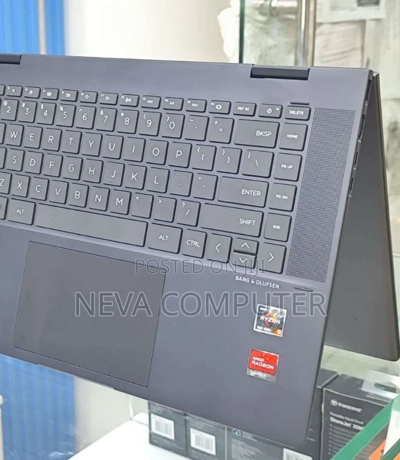 New Laptop HP Envy X360 8GB AMD Ryzen 5 SSD 512GB