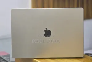 New Laptop Apple MacBook Pro M1 32GB Apple M1 Pro SSD 512GB