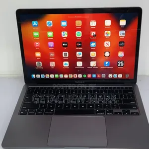 New Laptop Apple MacBook Air 2020 8GB Apple M1 SSD 256GB
