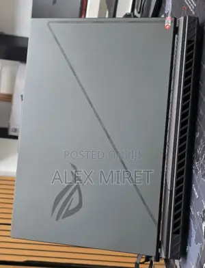 New Laptop Asus ROG Strix G16 G614 16GB Intel Core i9 SSD 1T