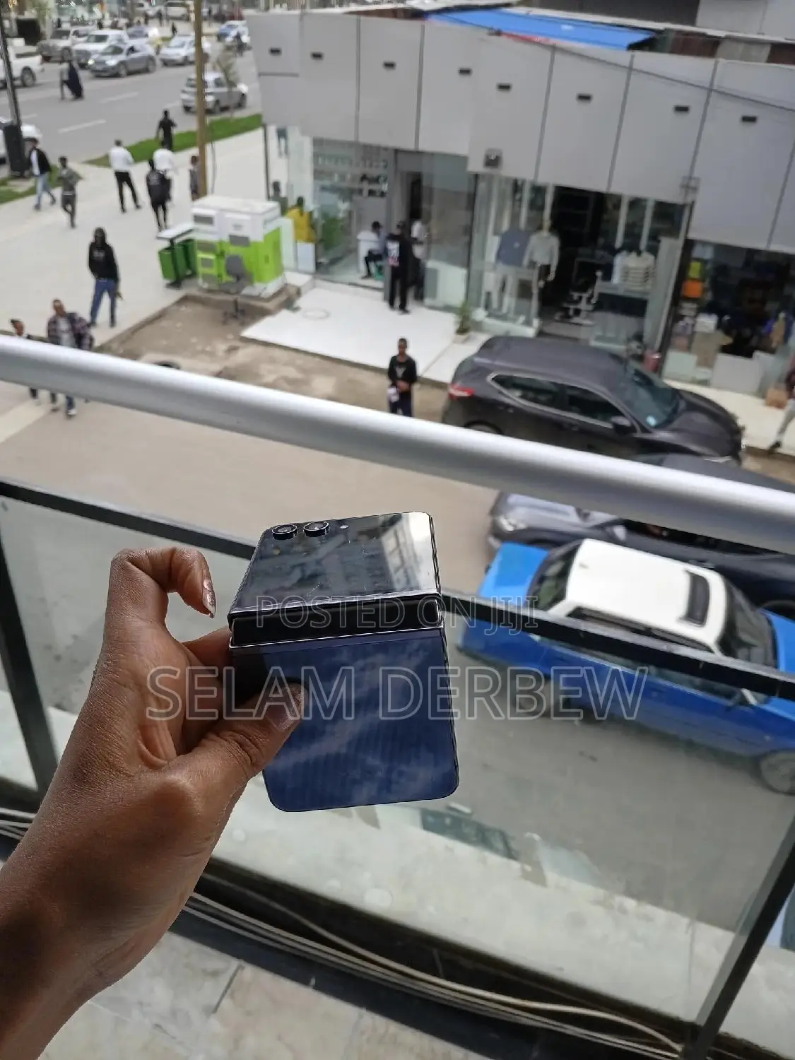 New Samsung Galaxy Z Flip 5 256 GB