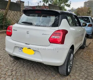 Suzuki Dzire 2022 White