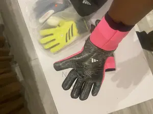 Goal Keeper Gloves