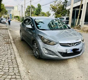 Hyundai Avante 2015 Gray