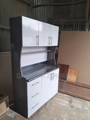 Kichen Kabinet