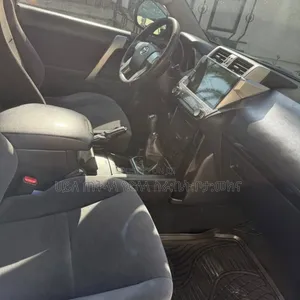 Toyota Land Cruiser Prado 2014 White