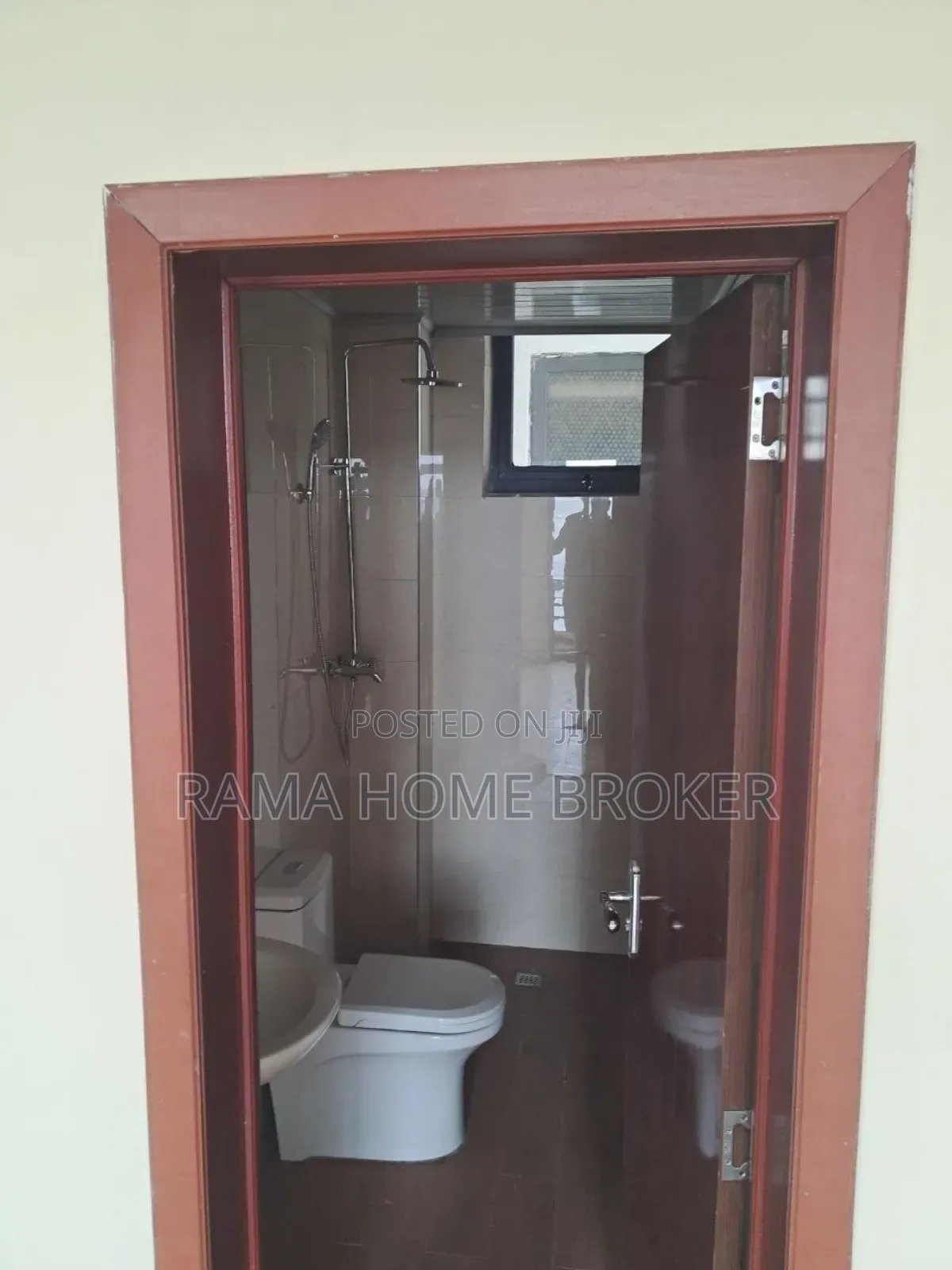 Furnished 2bdrm Apartment in አያት ኖህ, Yeka for sale