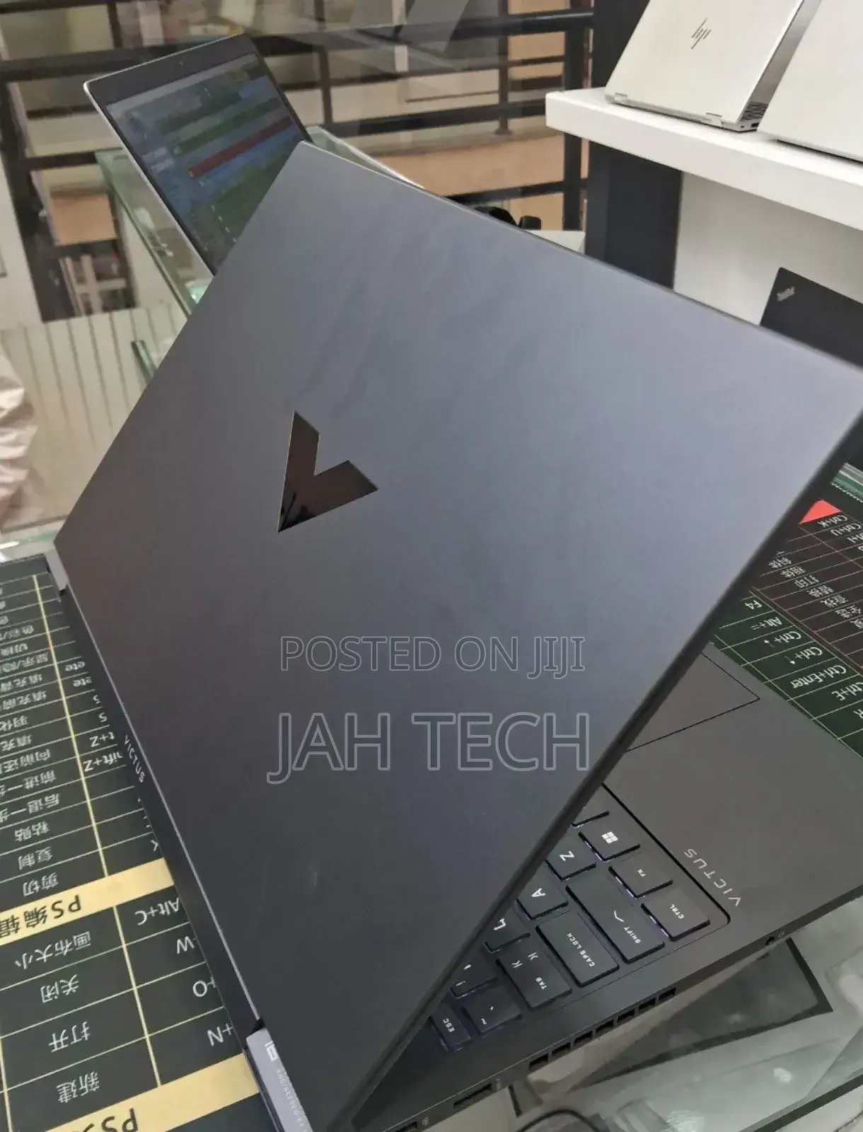 New Laptop HP Victus 16 16GB Intel Core i7 SSD 1T