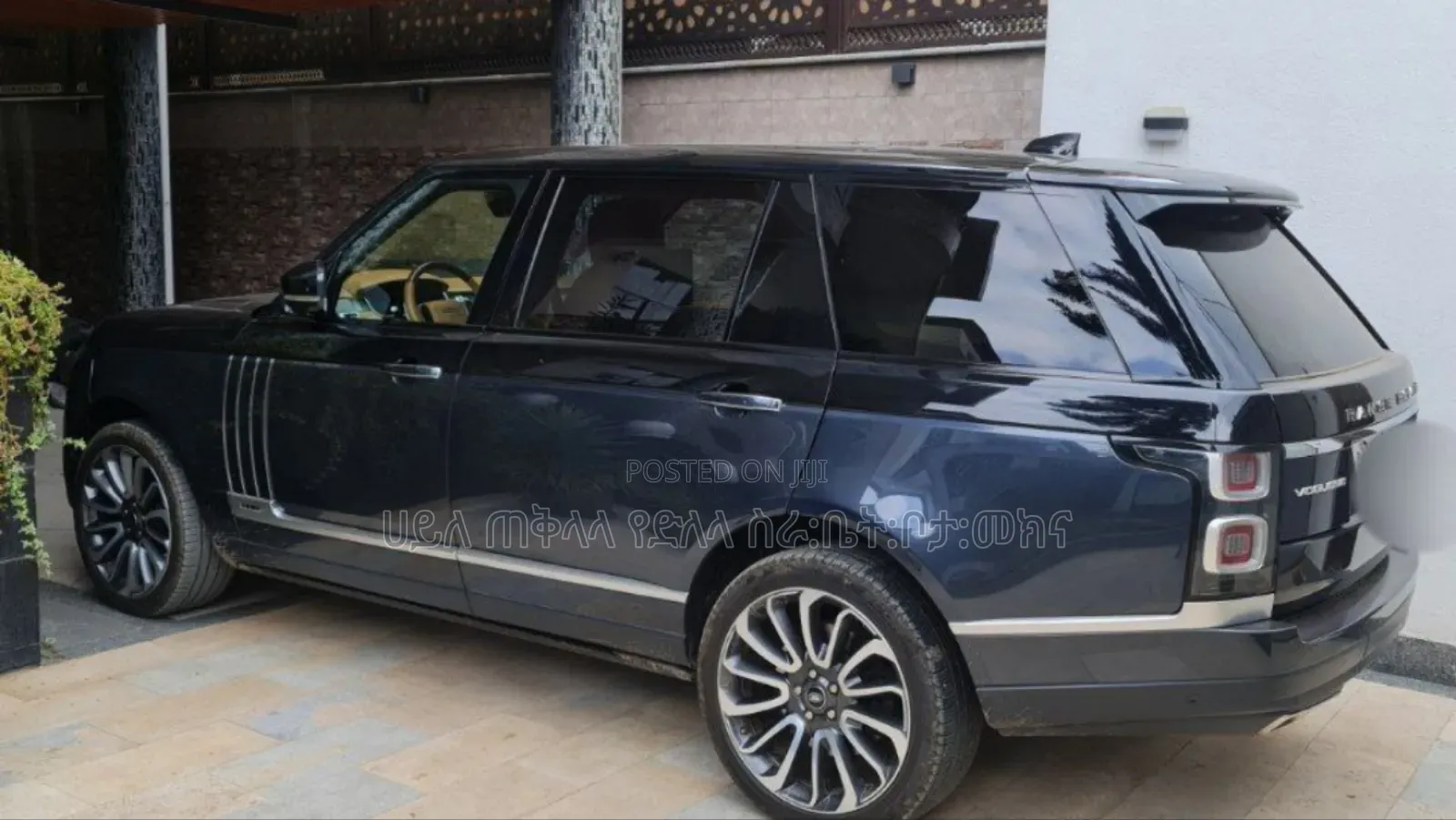Land Rover Range Rover Vogue 2021 Matt Black