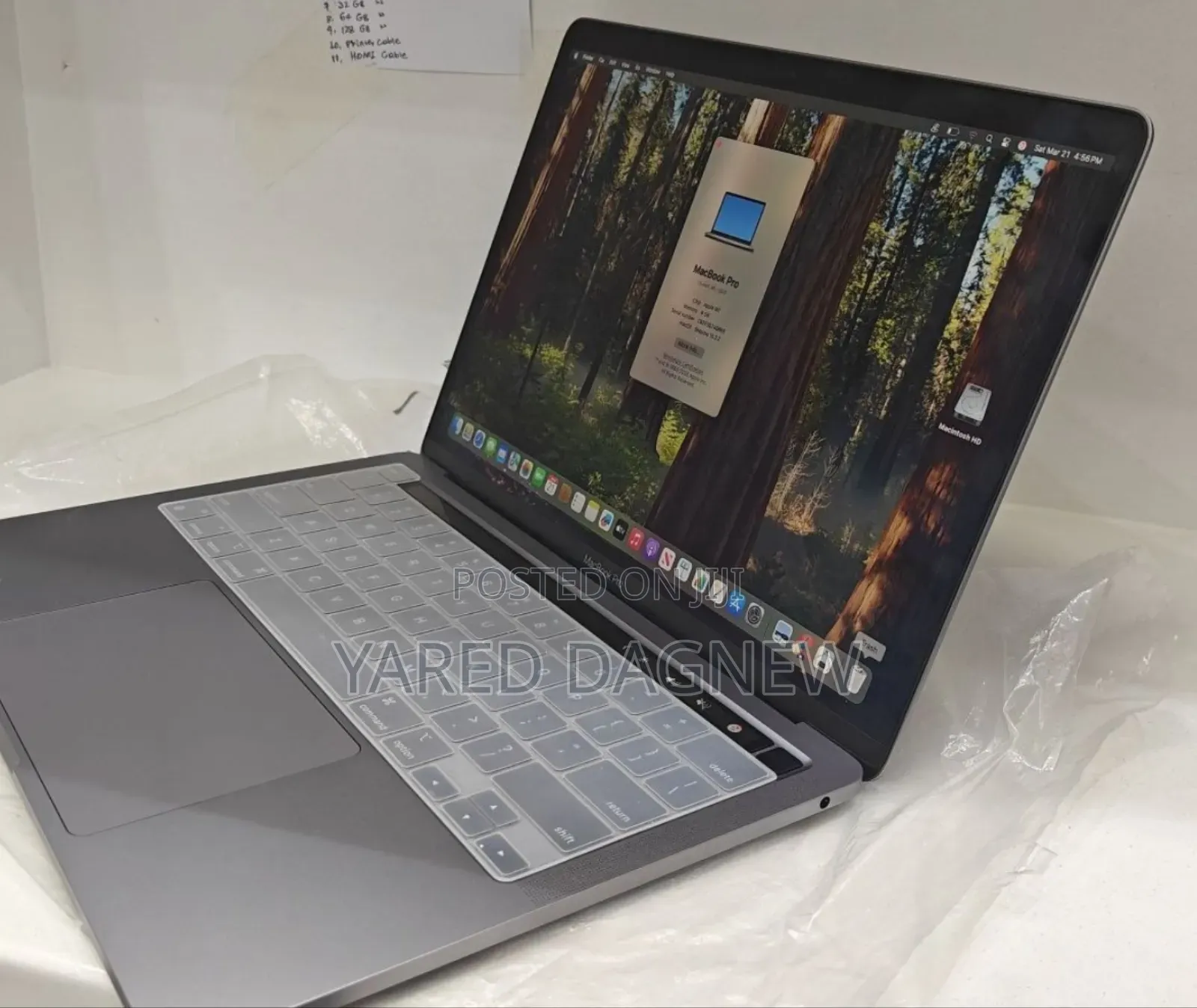 New Laptop Apple MacBook Pro 2020 M1 8GB Apple M1 SSD 256GB