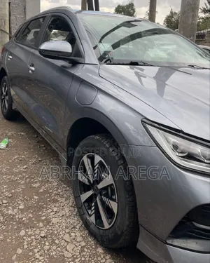 BYD E2 43 kWh 94 hp FWD 2025 Gray