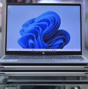 New Laptop HP Pavilion 15 8GB Intel Core Ultra 5 SSD 512GB