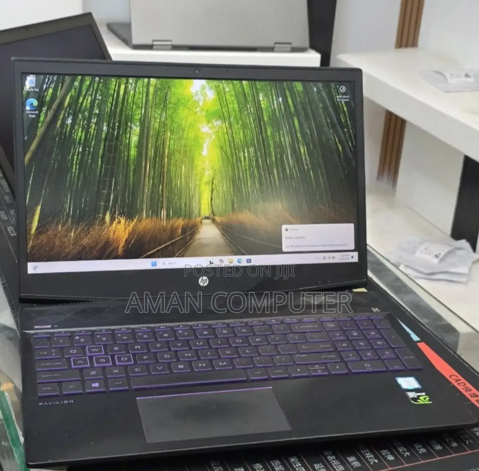 New Laptop HP Pavilion 15 8GB Intel Core i5 SSD 256GB