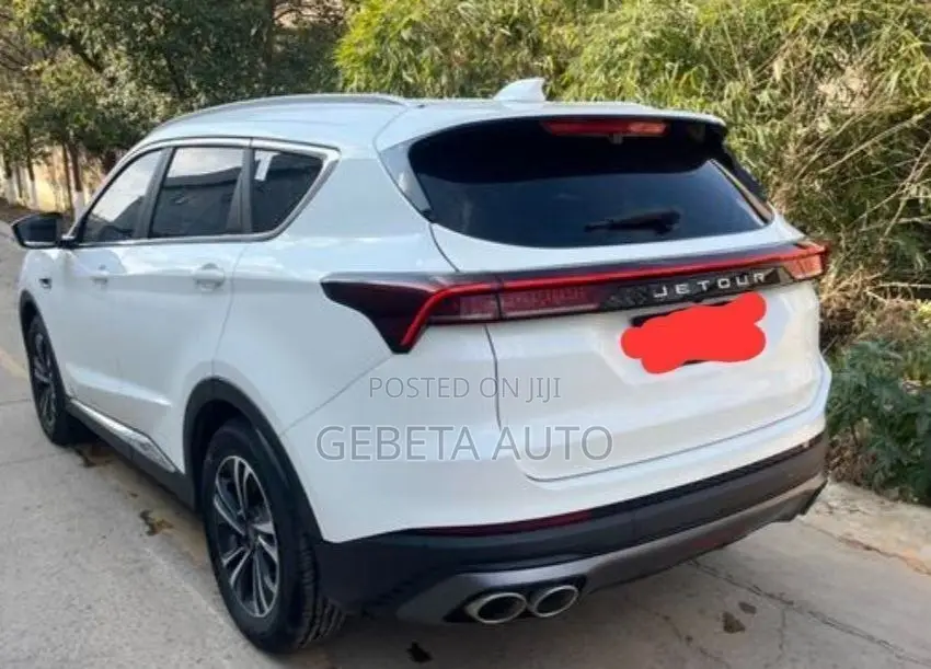Jetour X70 Plus 2022 White