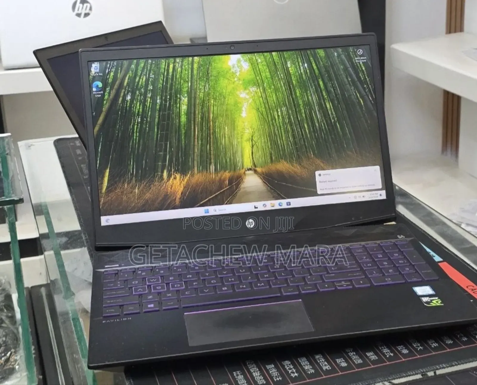 New Laptop HP Pavilion 15 8GB Intel Core i5 SSD 256GB