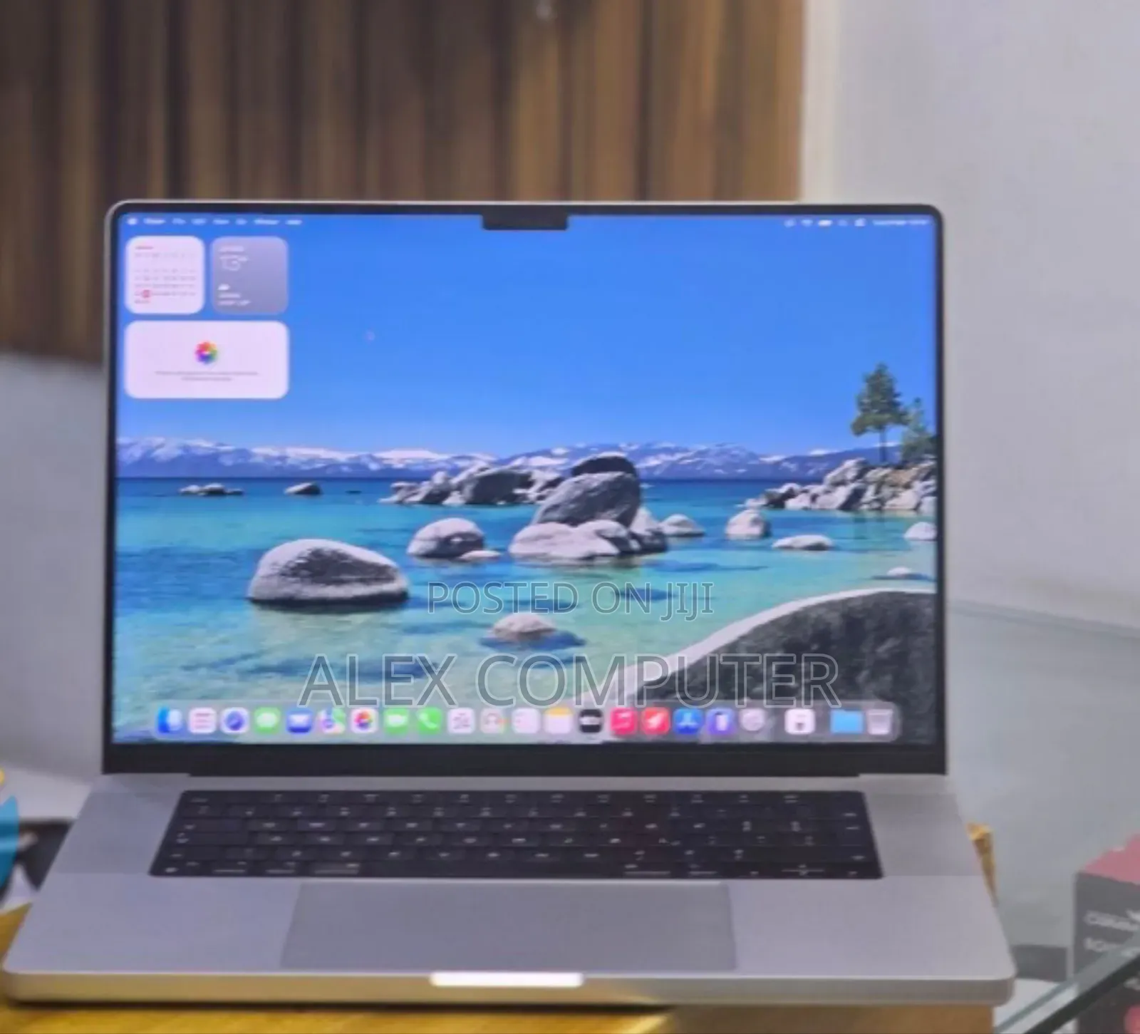 New Laptop Apple MacBook Pro M1 32GB Apple M1 Pro SSD 512GB