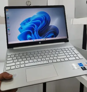 New Laptop HP Stream Notebook 16GB Intel Core i5 SSD 512GB