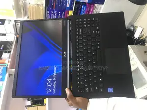 New Laptop Acer AS5755 12GB Intel Xeon HDD 500GB
