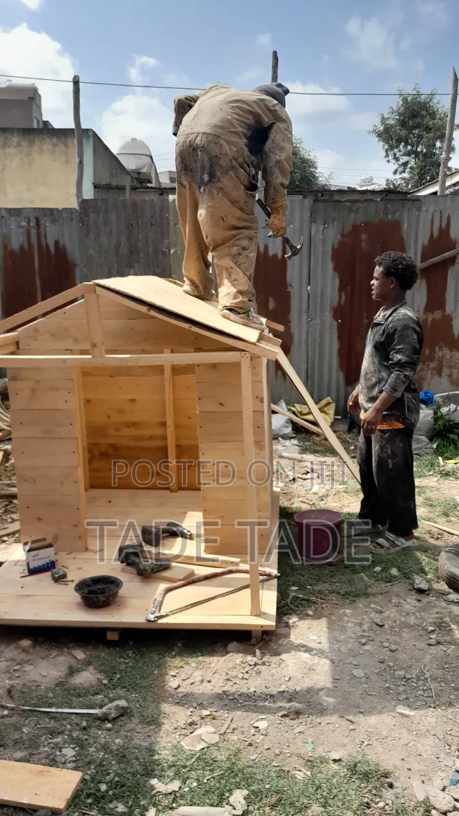 ደጀነ Dog House Sale